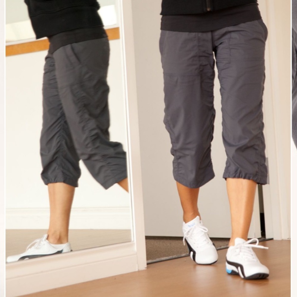 Lululemon studio crop pants in coal